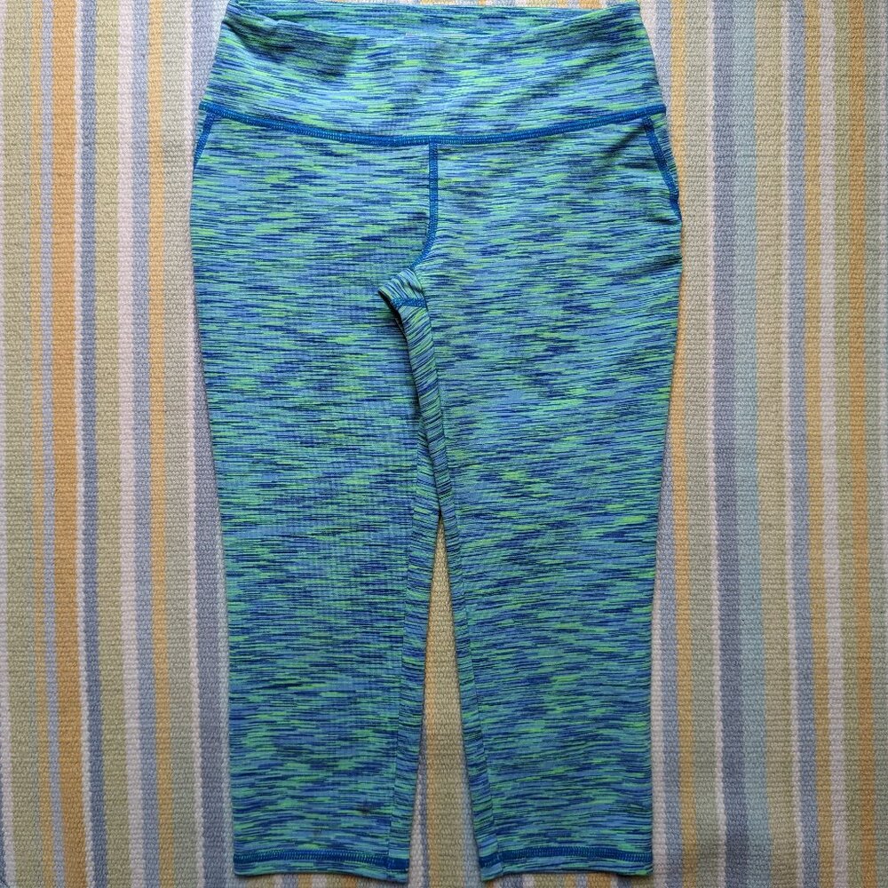 🛍️ BUNDLE ONLY • Kirkland blue/green spacedye cropped leggings size 7/8
